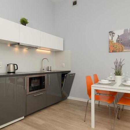 Central Planty Park Apartment Lobzowska By Noclegi Renters Краків Екстер'єр фото