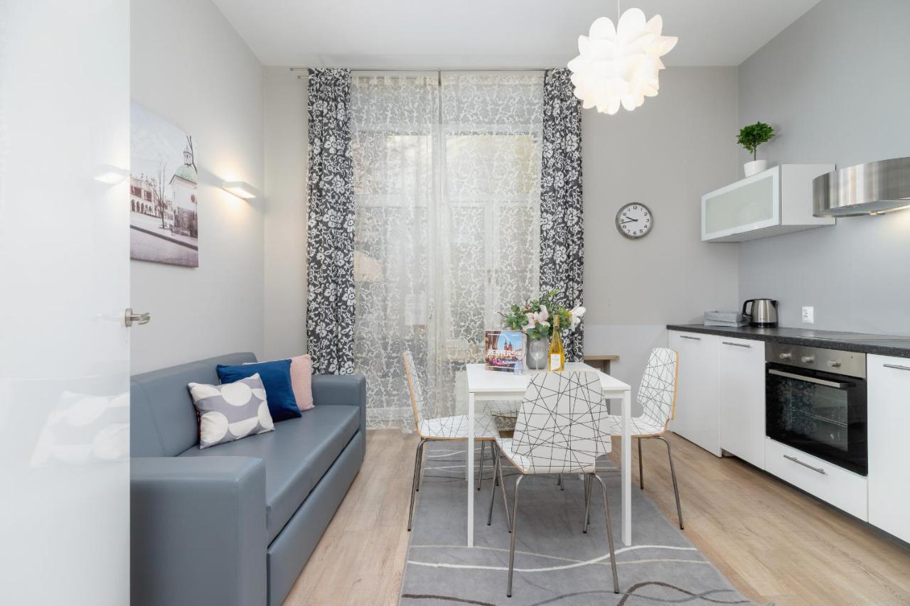 Central Planty Park Apartment Lobzowska By Noclegi Renters Краків Екстер'єр фото