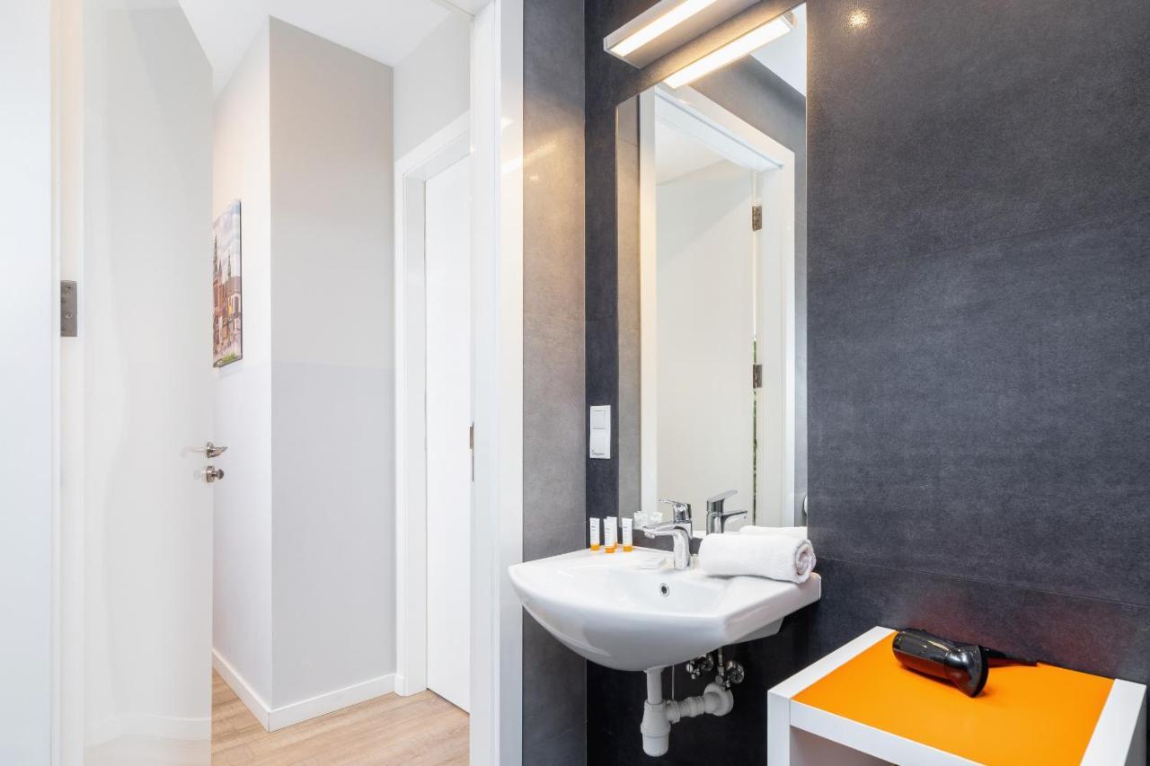 Central Planty Park Apartment Lobzowska By Noclegi Renters Краків Екстер'єр фото